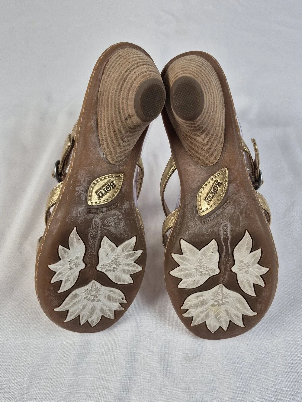 Born Women Gold Leather Strappy Crisscross Wedge Sandals Metallic Heel Sz 8